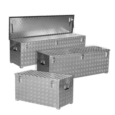 Prepravný hliníkový box z&nbsp;ryhovaného plechu s&nbsp;plynovou vzperou
