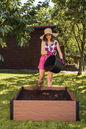 Vyvýšený záhon Keter Maple Square hnedý